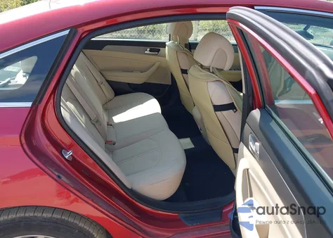 2015 Hyundai Sonata Se z USA, uszkodzony, nr VIN 5NPE24AF6FH231961